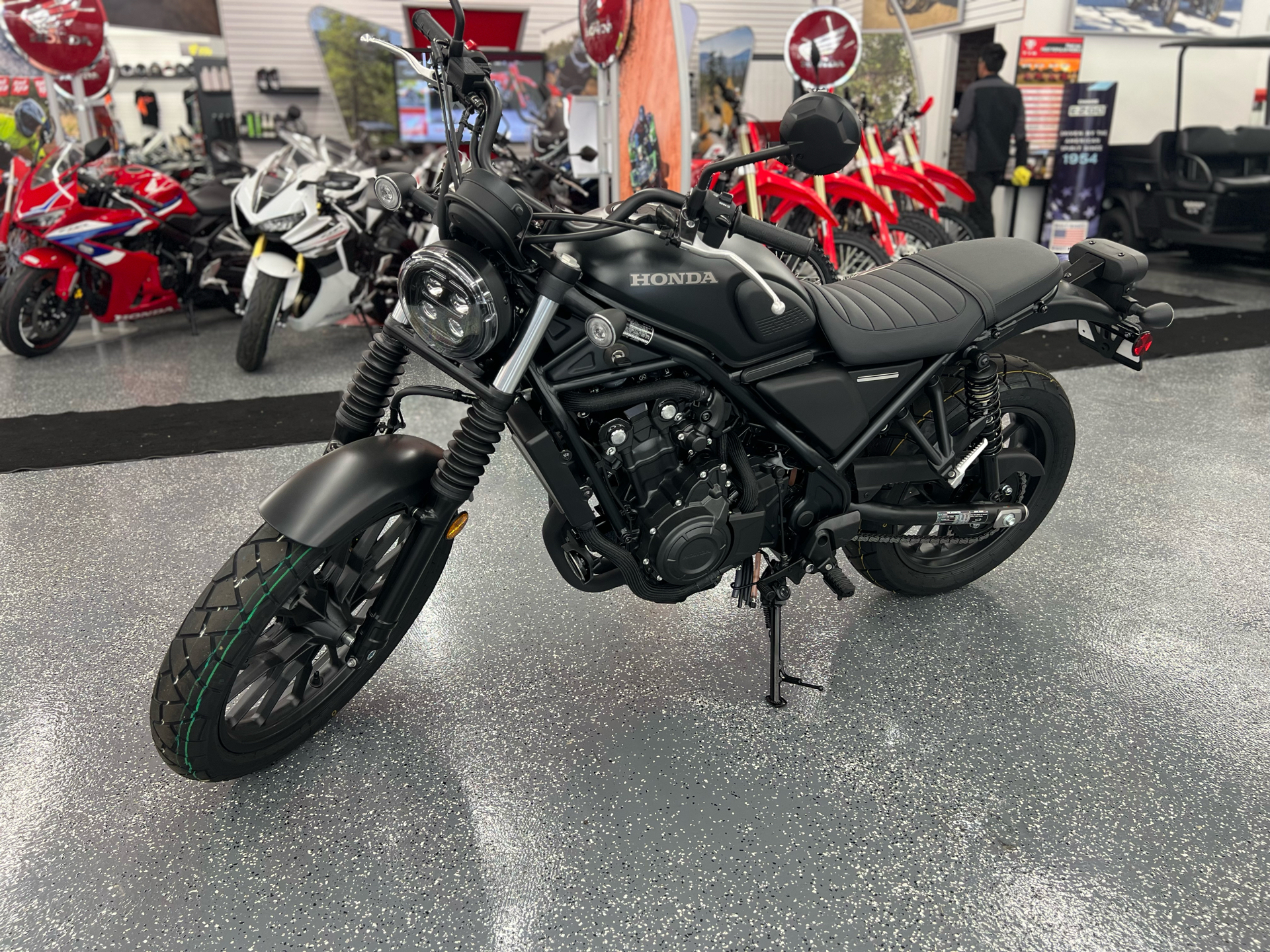 2025 Honda SCL500 500 in Valparaiso, IN
