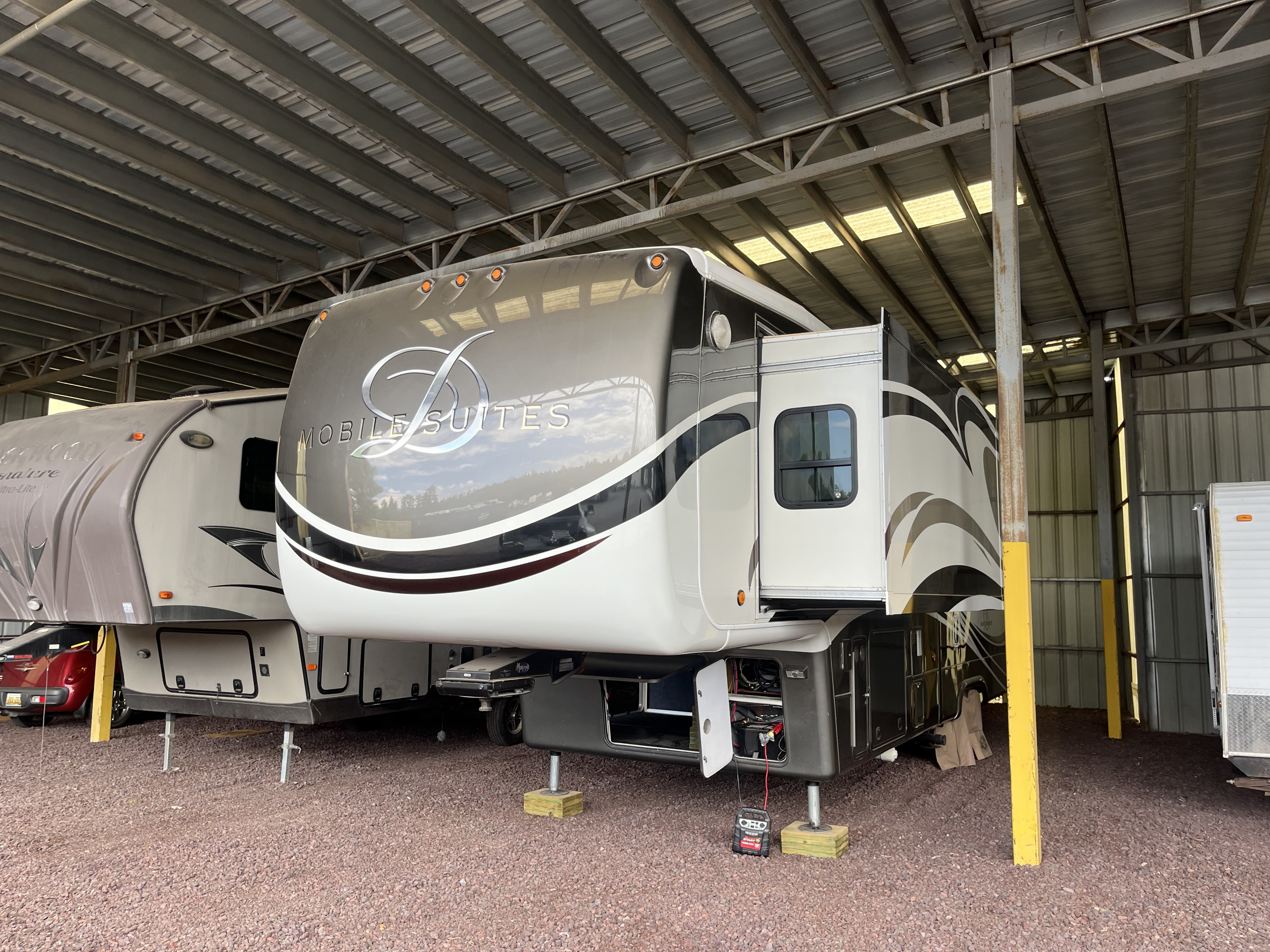 2014 DRV Mobile Suites 38TKSB3 in heber AZ