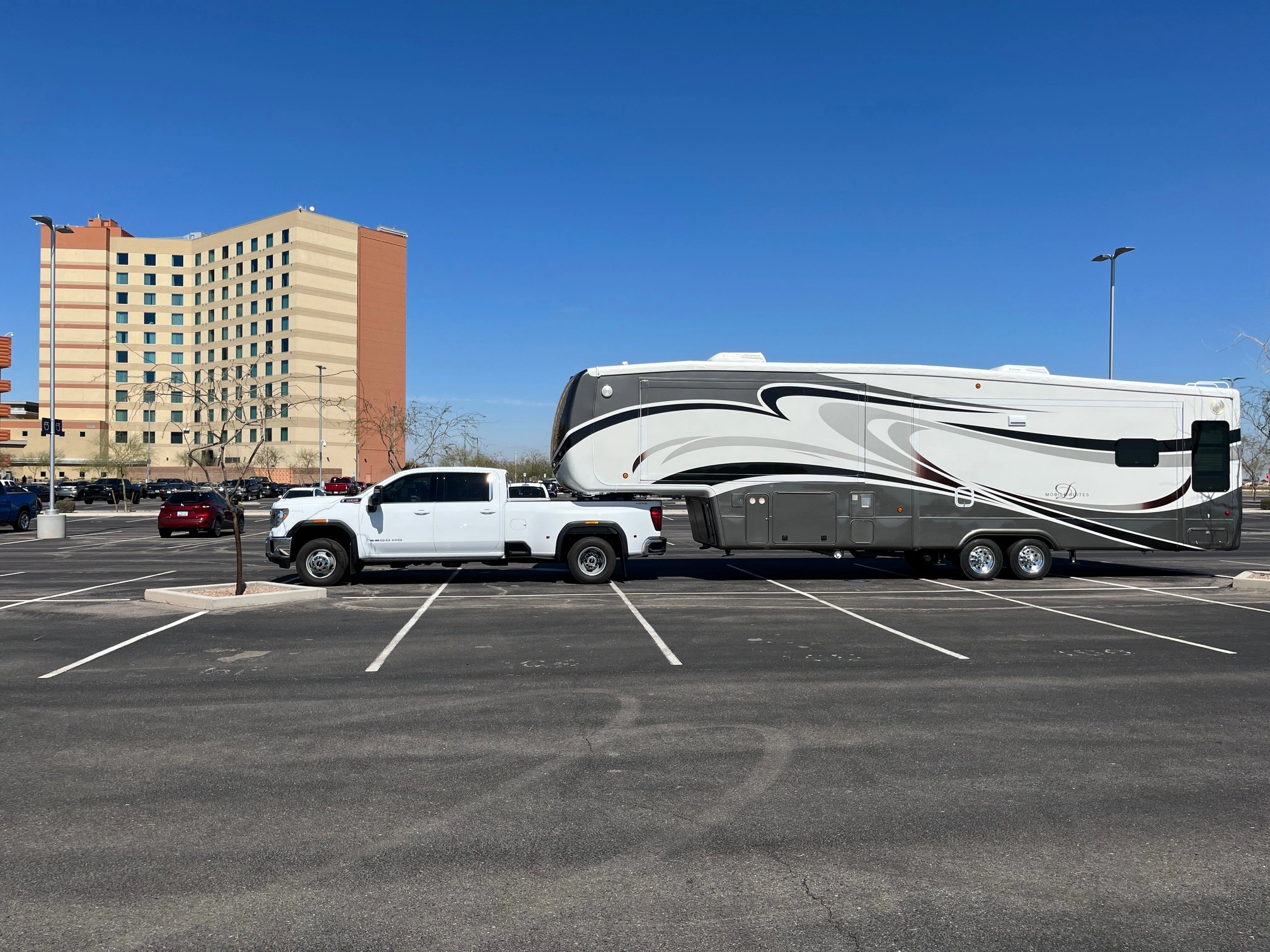 2014 DRV Mobile Suites 38TKSB3 RV