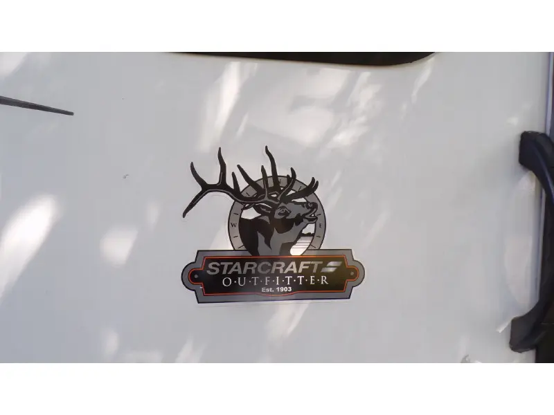 2018 STARCRAFT LAUNCH 17SB