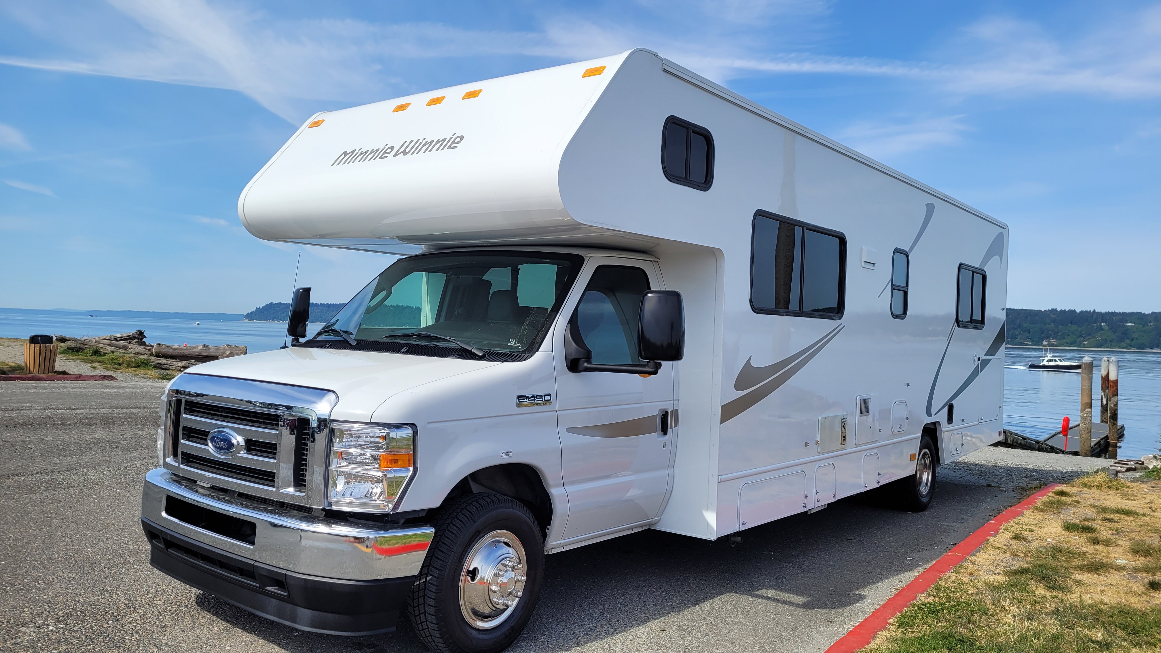 2021 Winnebago MINNIE WINNIE 328QR in everett WA