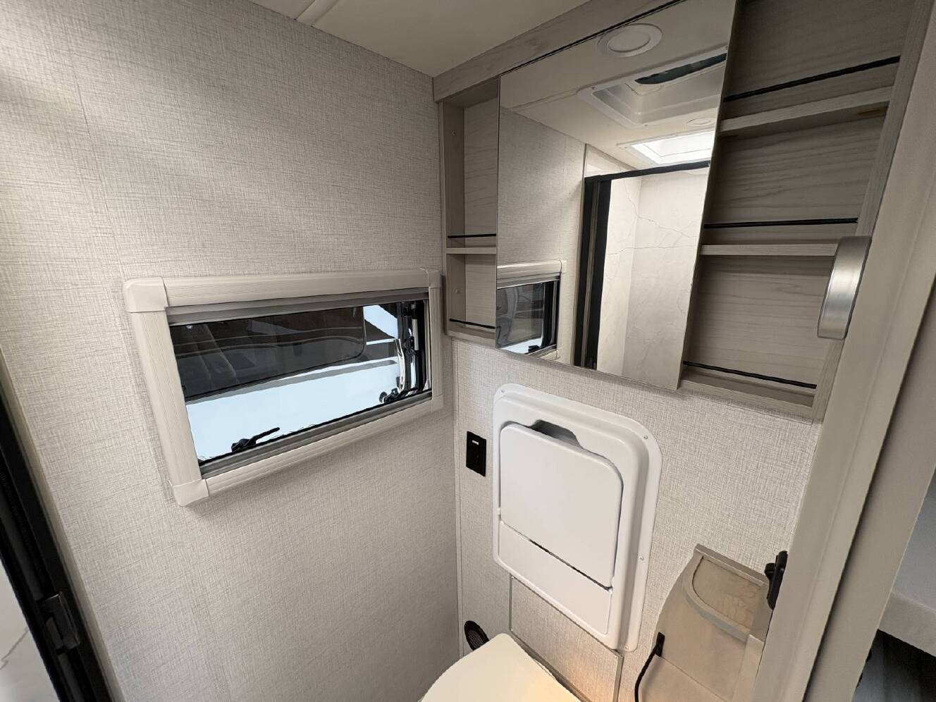 A photo of this 2026 Grand Design SERENOVA 160LG