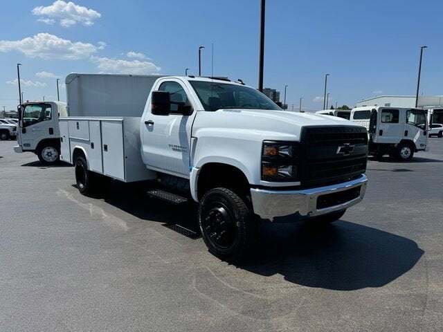 2024 CHEVROLET Silverado 5500 HD in Knoxville, TN