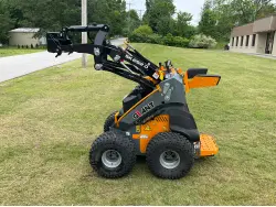 2023 GIANT SK252D