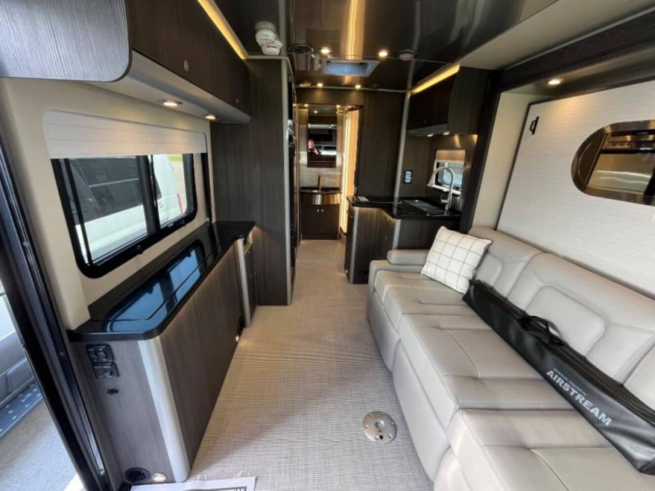 A photo of this 2026 Airstream Atlas Murphy Suite