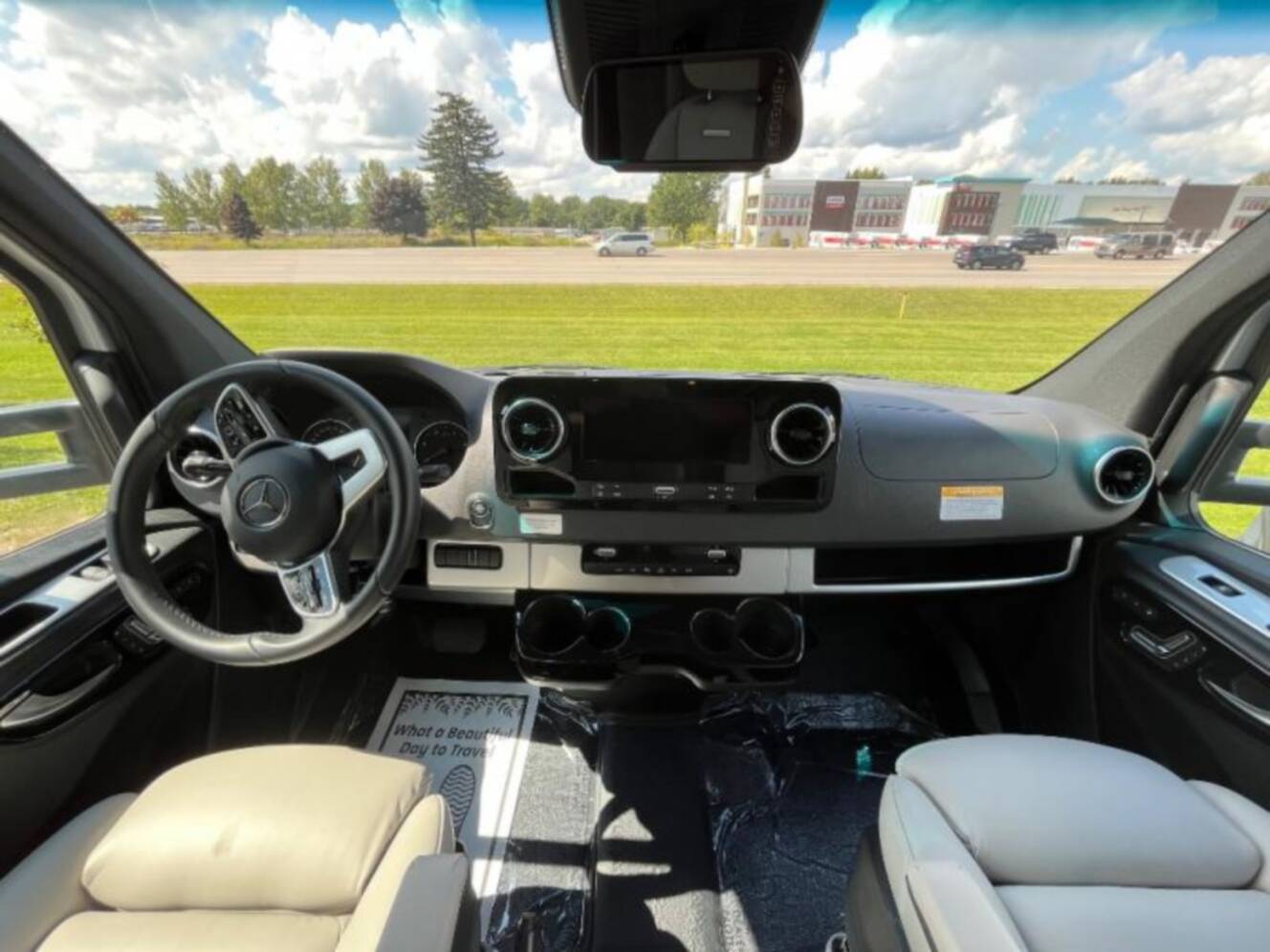 A photo of this 2026 Airstream Atlas Murphy Suite