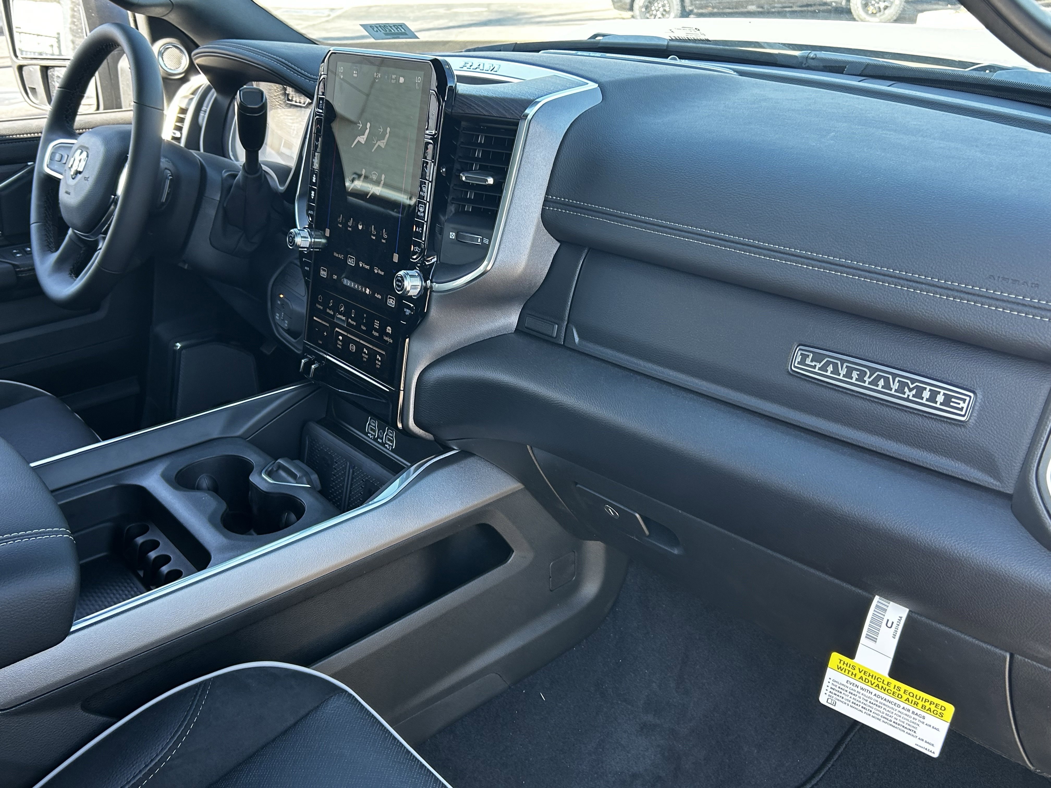 2026 Ram 2500 Laramie photo 9