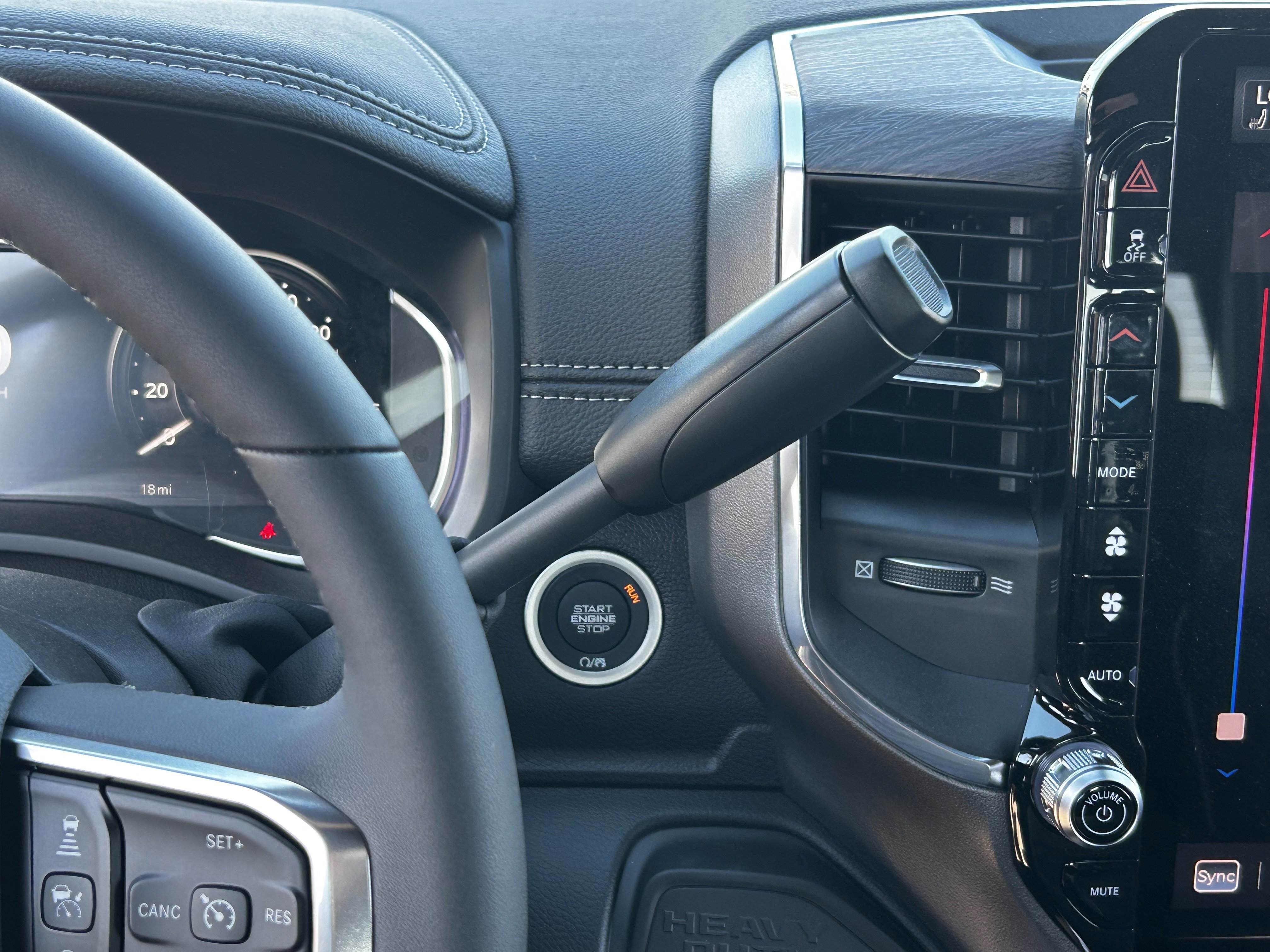 2026 Ram 2500 Laramie photo 18