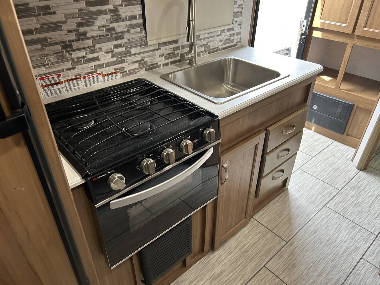 A photo of this 2021 Genesis Supreme Rv SEA BREEZE 18 RBS