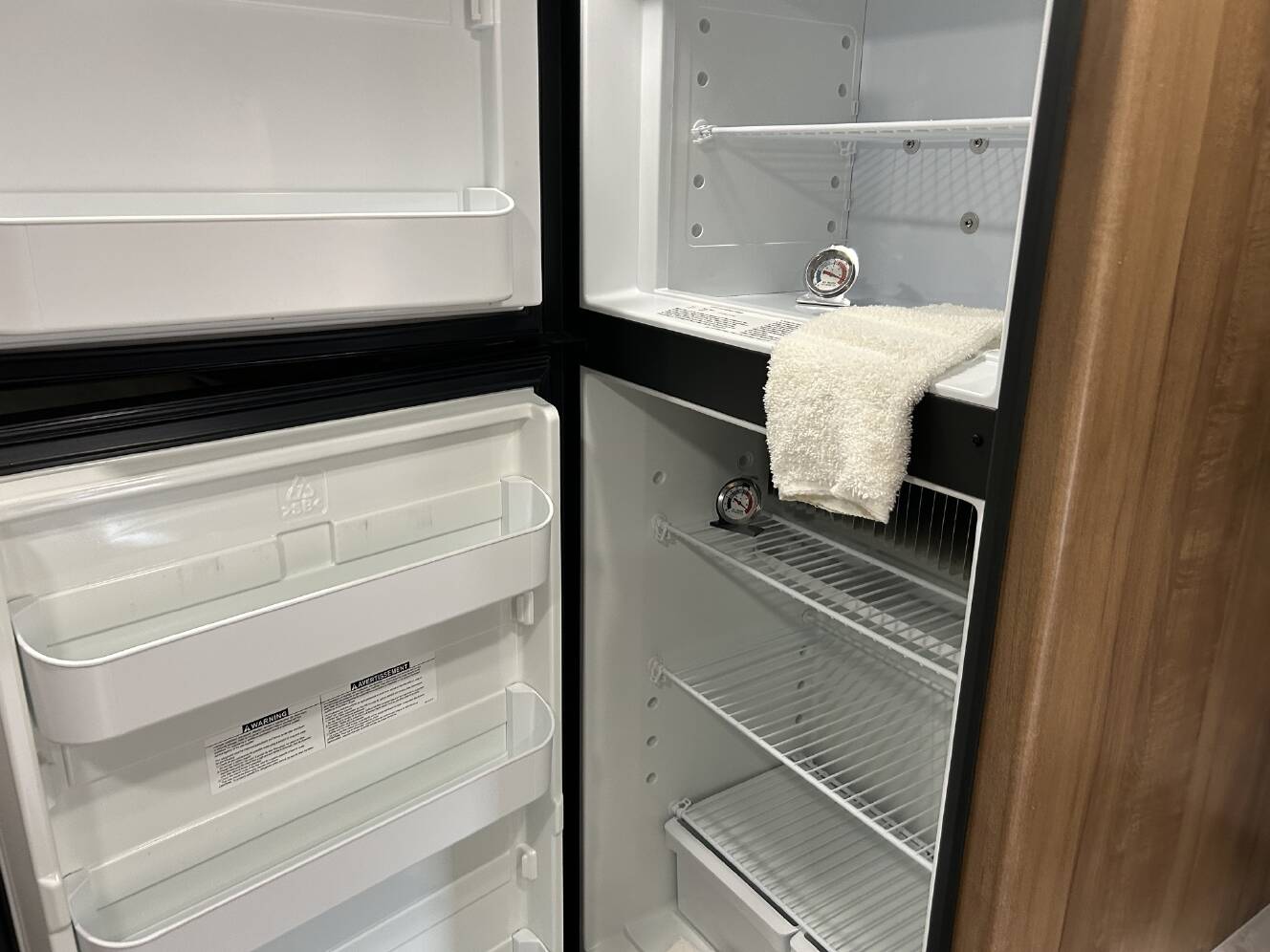 A photo of this 2021 Genesis Supreme Rv SEA BREEZE 18 RBS
