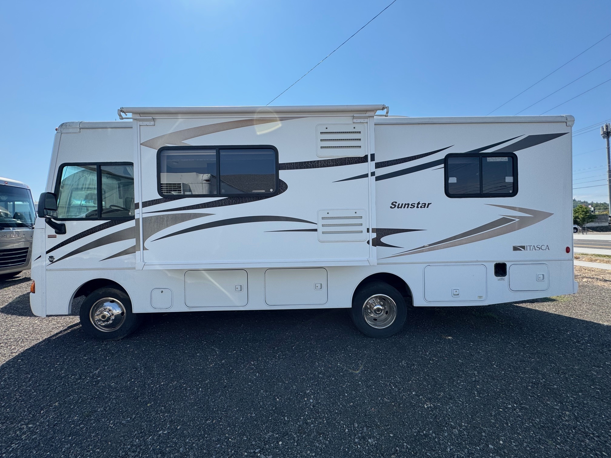 2013 Itasca SUNSTAR 26HE RV