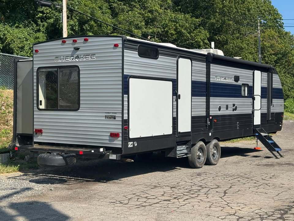 2021 Forest River CHEROKEE 294BH in syracuse NY