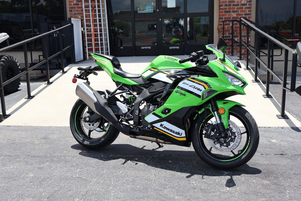 MasaMARICA 2024 Kawasaki Ninja® ZX™-4RR 40th Anniversary Edition ABS