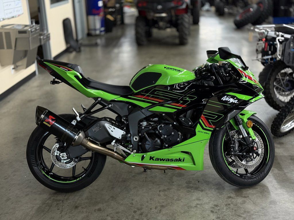 2024/10/24①専用出品 2024 Ninja ZX-10R 40th Anniversary Edition モーターサイクル