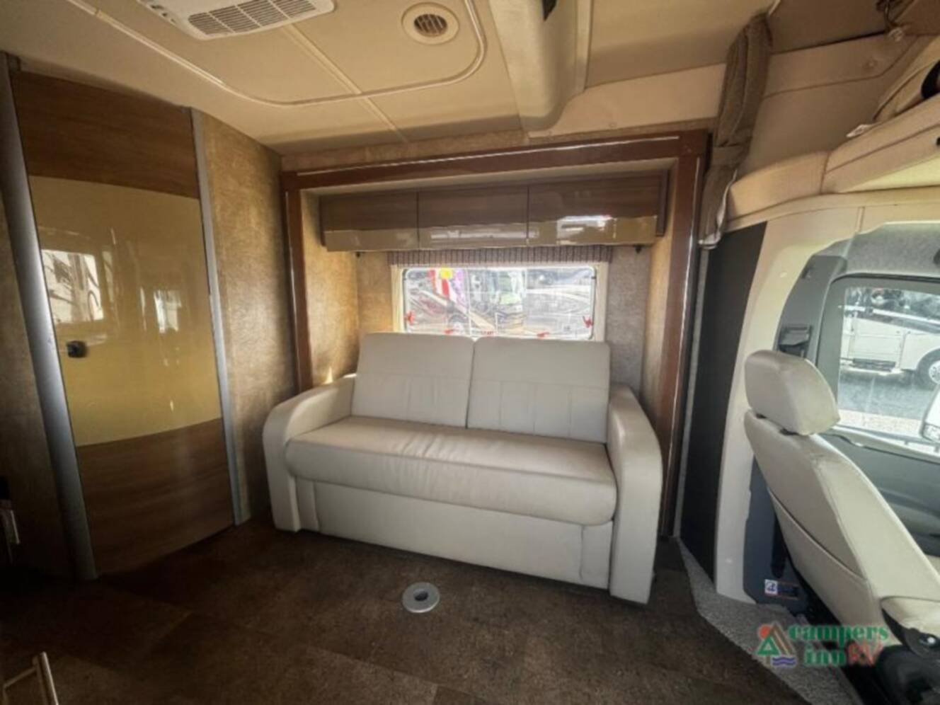 A photo of this 2017 Winnebago View 24G