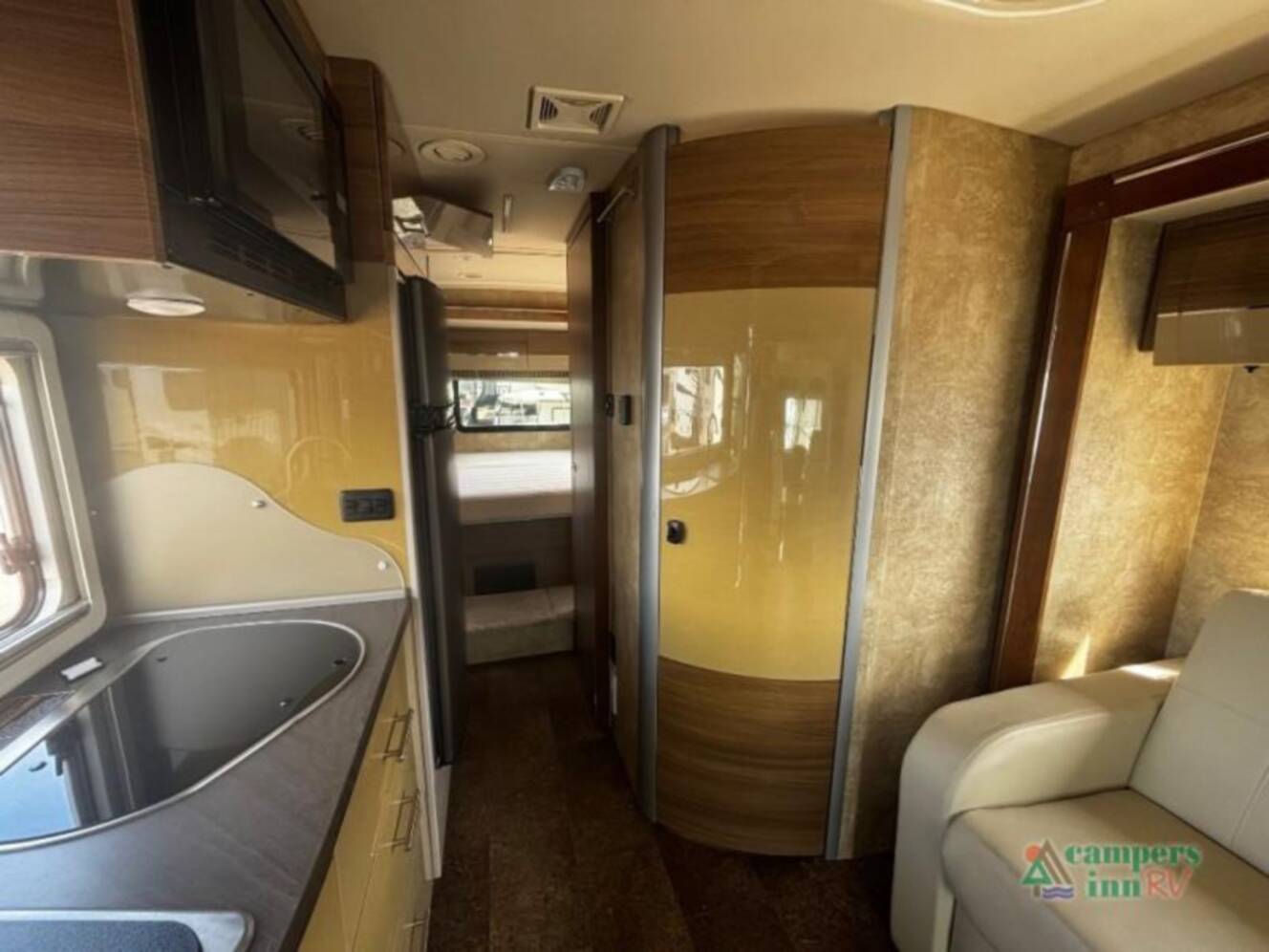 A photo of this 2017 Winnebago View 24G