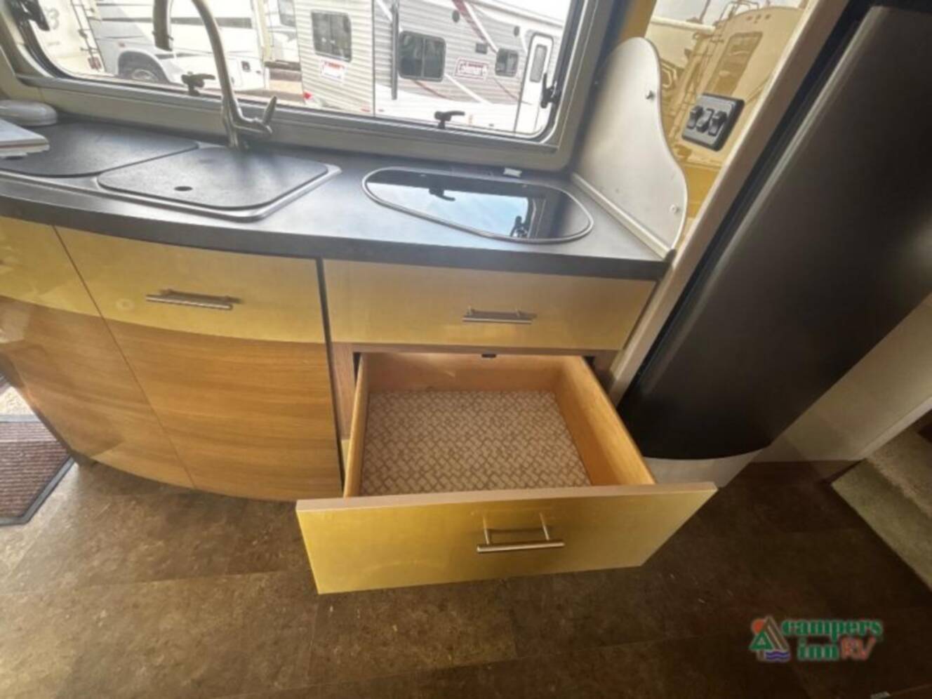 A photo of this 2017 Winnebago View 24G
