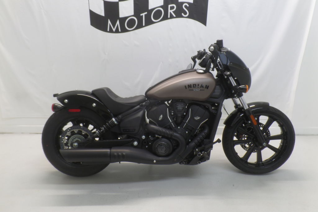 モノクローム Neal Ketner Motors in Winston Salem, North Carolina. Find