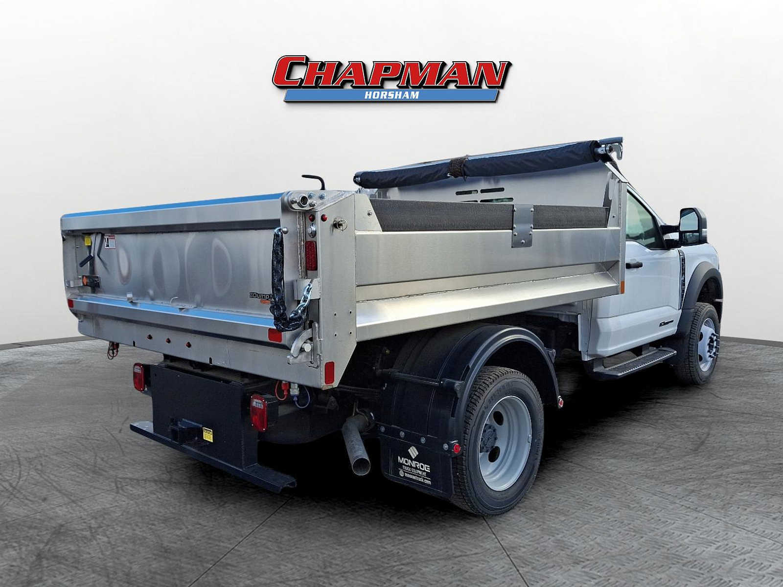 2023 Ford F-550 XL photo 2