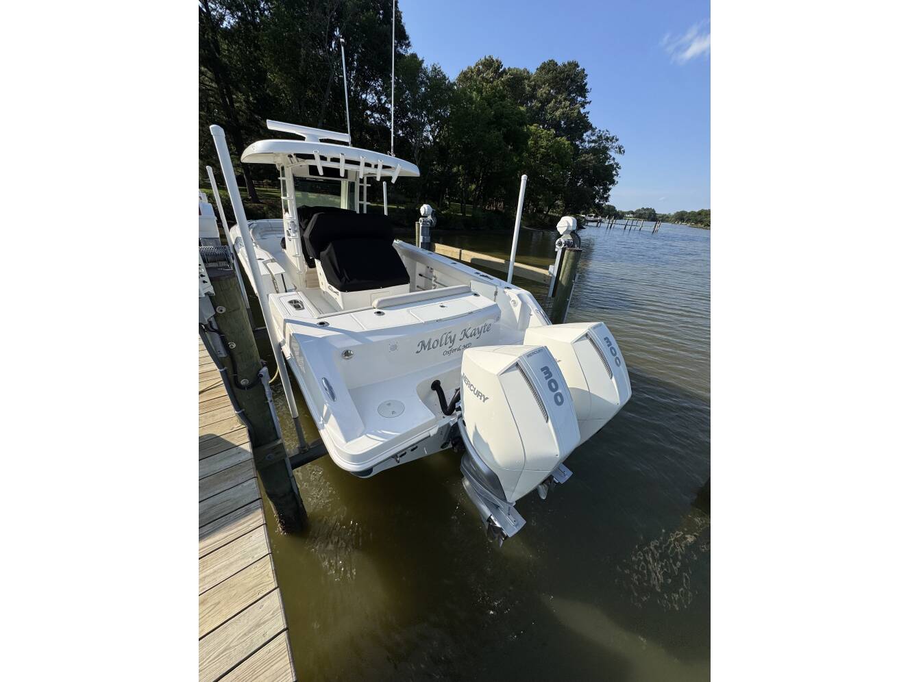 A photo of this 2022 Boston Whaler 330 Outrage