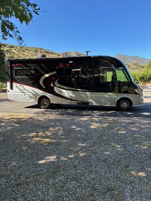 2016 Winnebago Via 25T RV