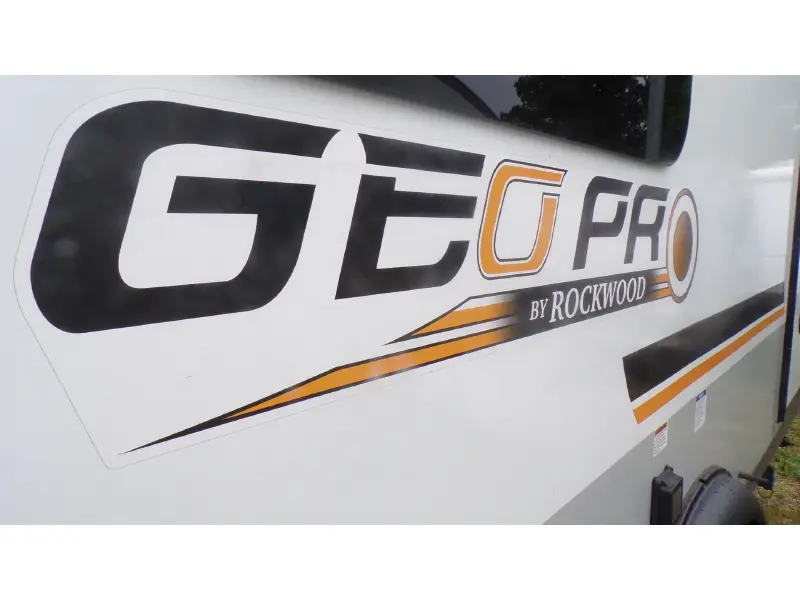 2022 FOREST RIVER ROCKWOOD GEO PRO G19BH