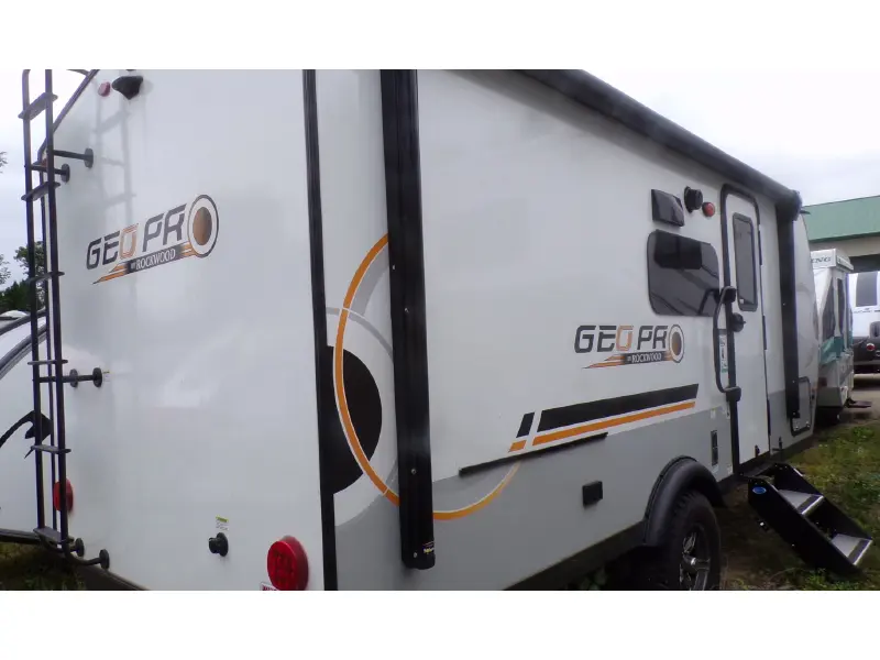 2022 FOREST RIVER ROCKWOOD GEO PRO G19BH