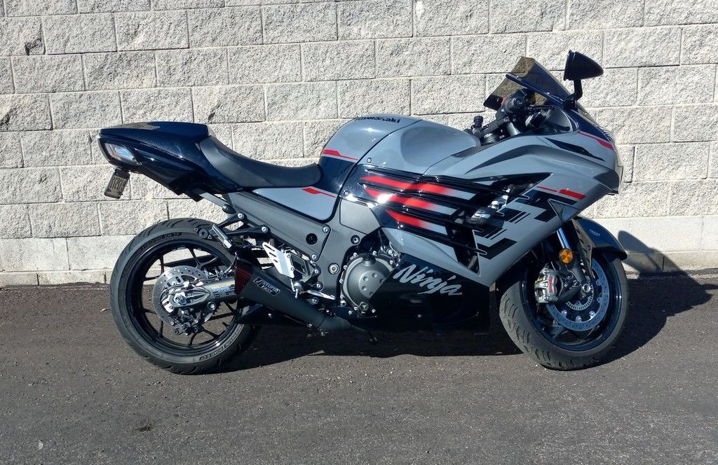 苗×4 Kawasaki Ninja ZX-4R|超级运动摩托车|改变400cc级别游戏规则的4