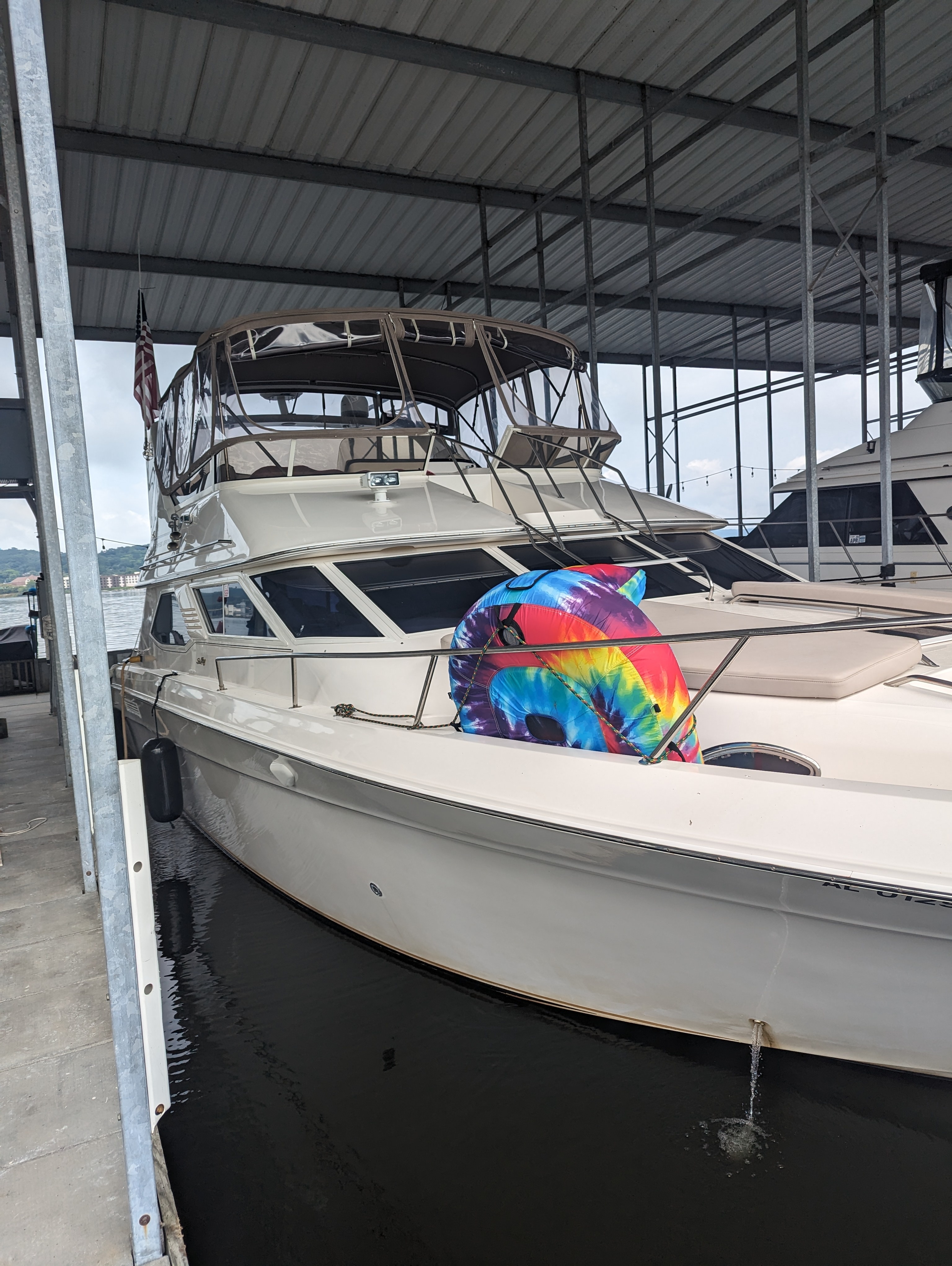 1998 Sea Ray 440 Express Bridge in guntersville AL