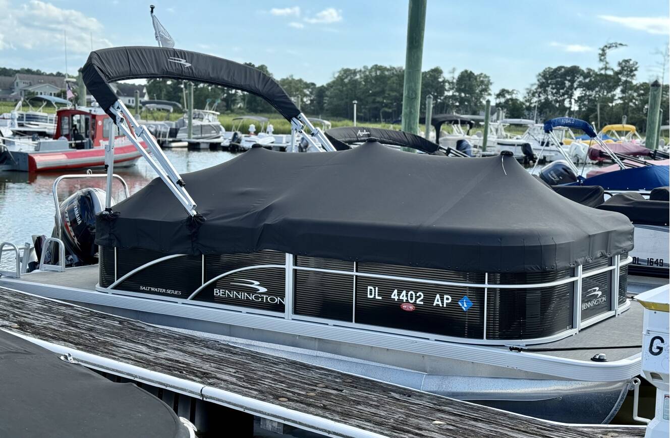 A photo of this 2023 Bennington 20 Svl