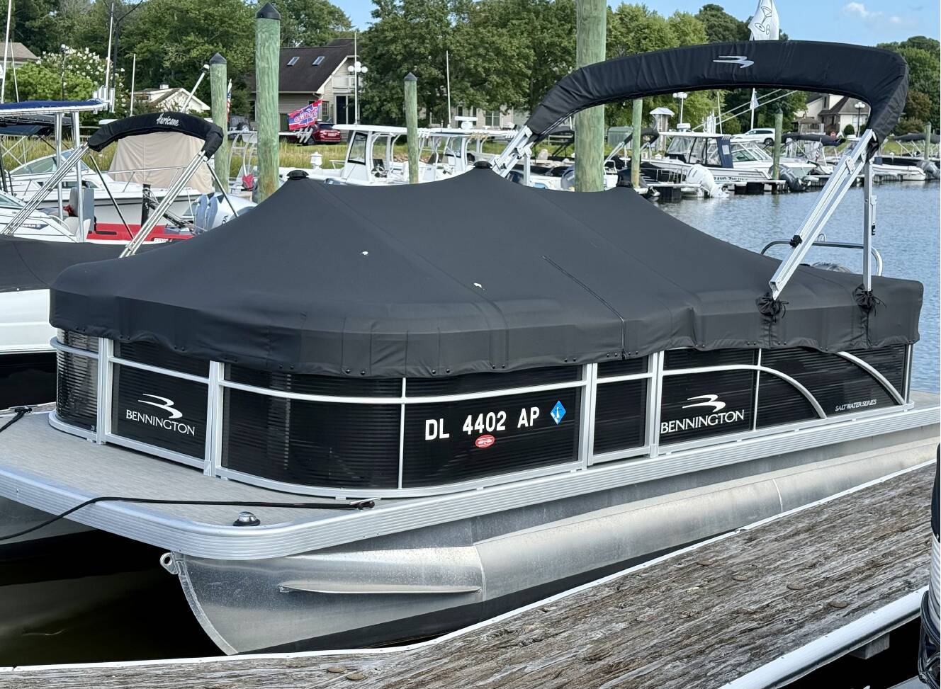 A photo of this 2023 Bennington 20 Svl