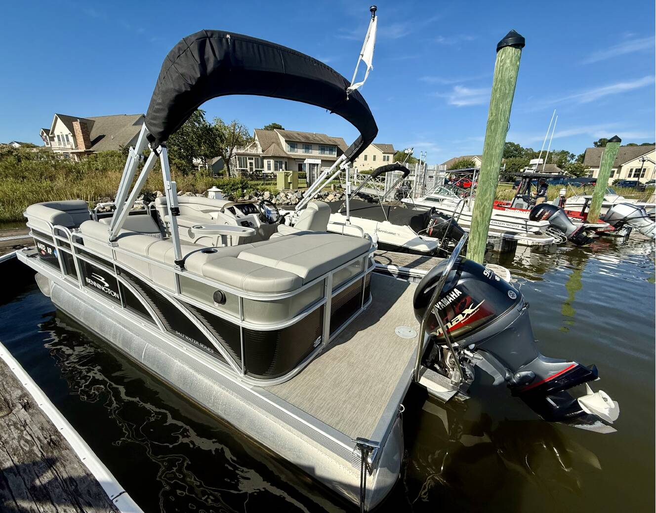 A photo of this 2023 Bennington 20 Svl