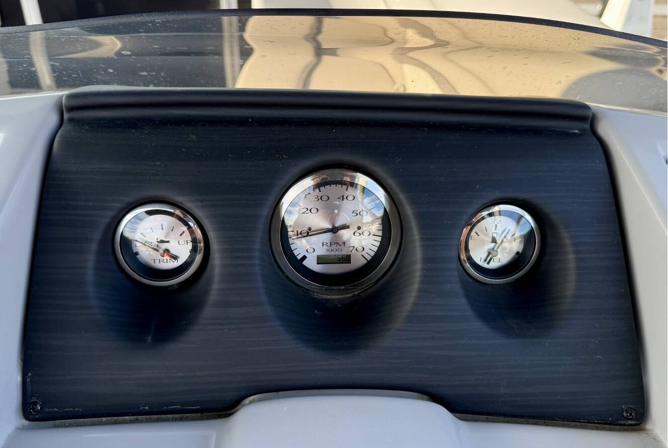 A photo of this 2023 Bennington 20 Svl