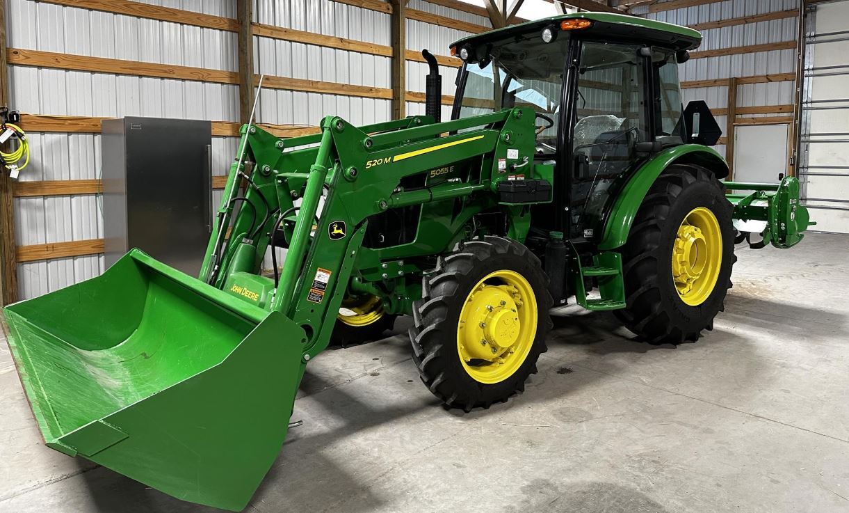 2022 JOHN DEERE 5055E in Pine Bluffs, WY