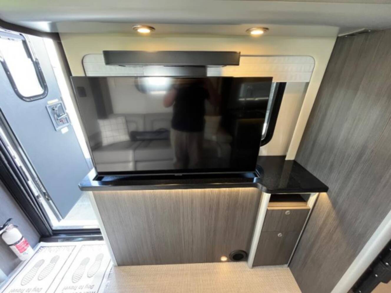 A photo of this 2026 Airstream Atlas Murphy Suite