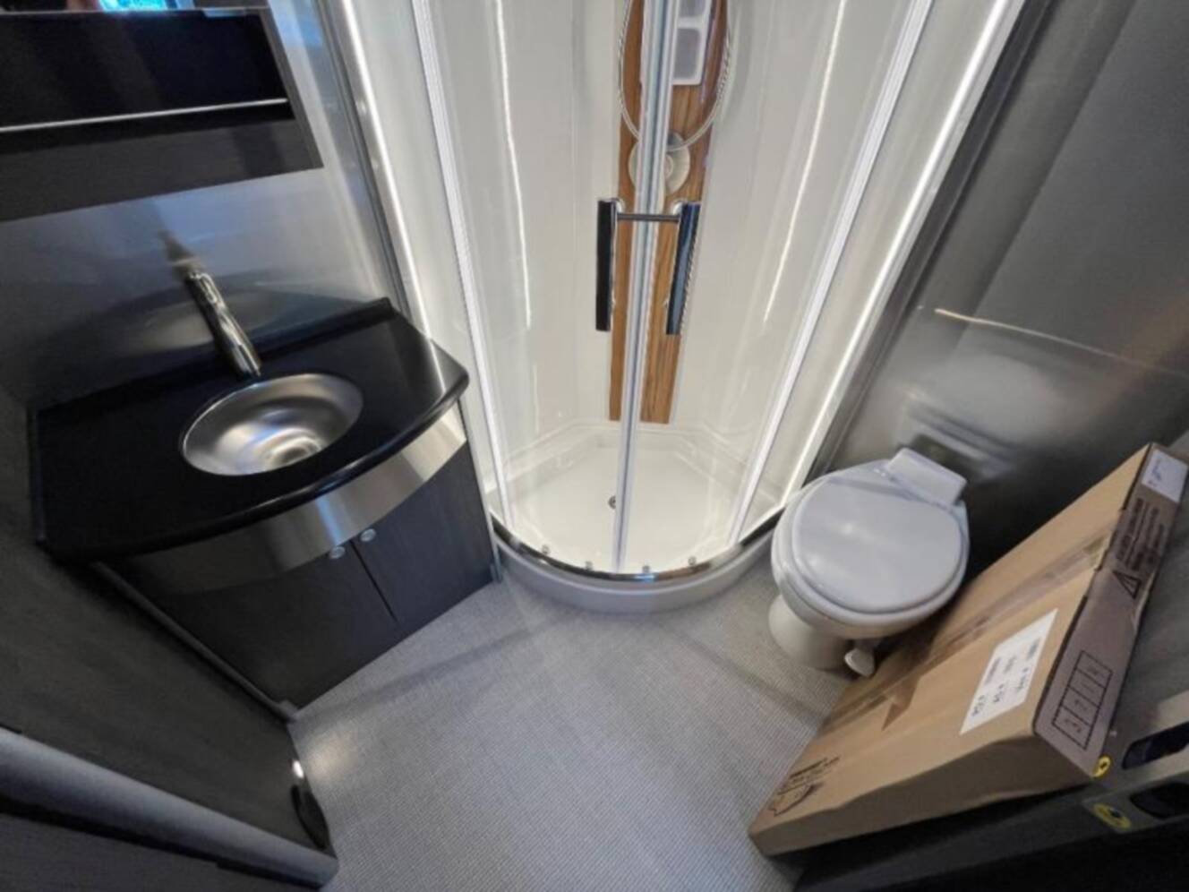 A photo of this 2026 Airstream Atlas Murphy Suite
