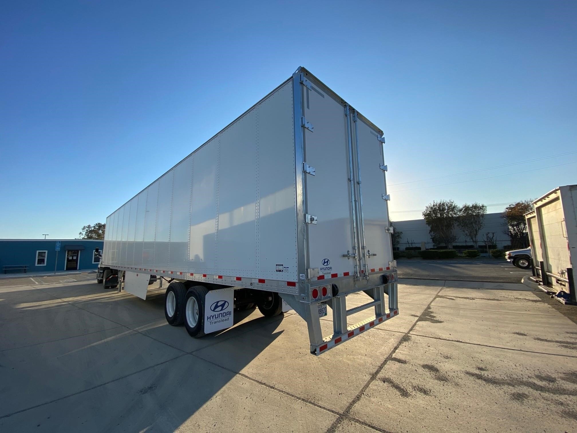 2026 HYUNDAI HT Composites in Fontana, CA
