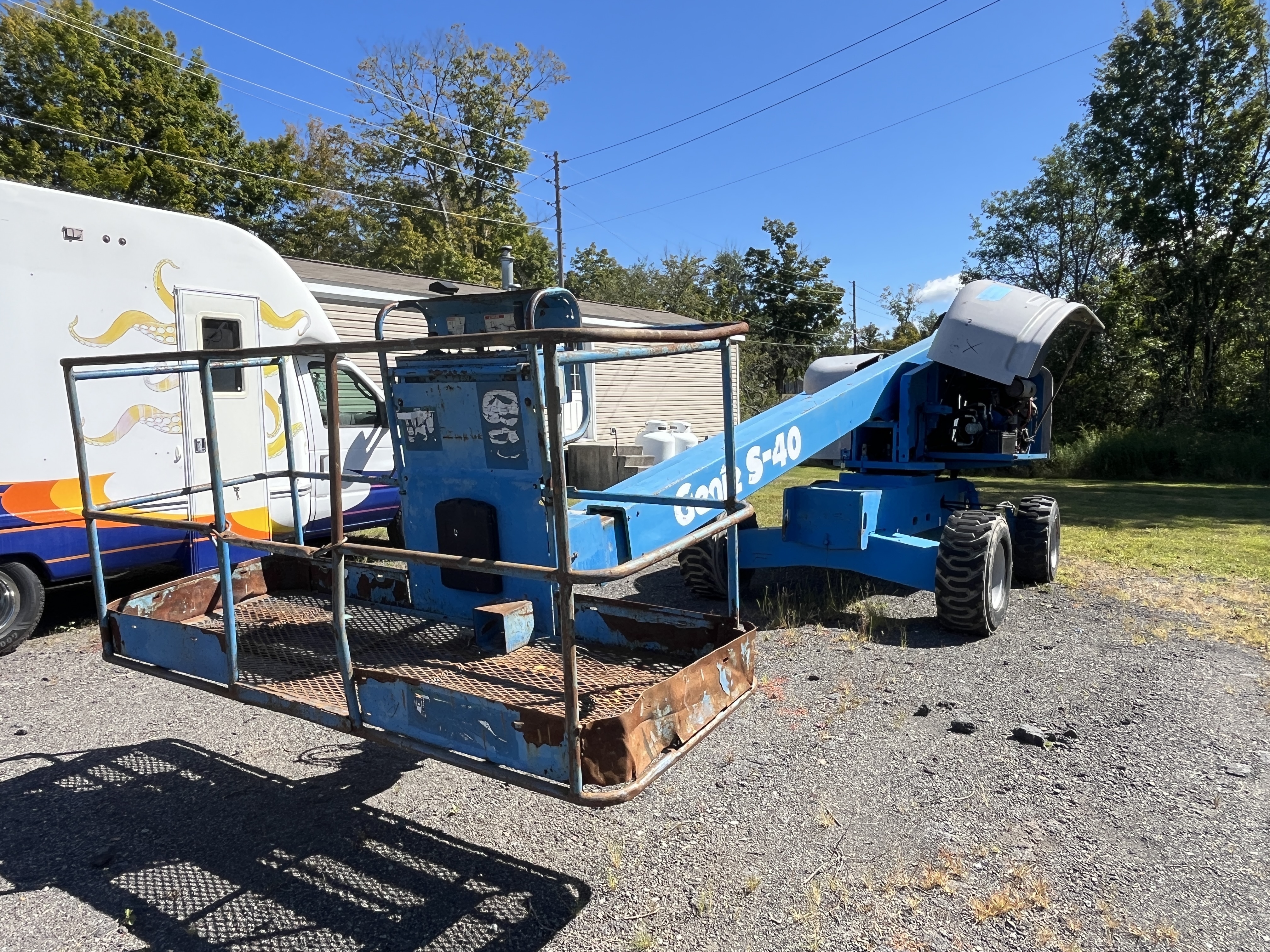 1998 GENIE S-40 in Spring City, PA