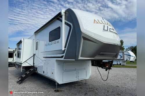 2026 Alliance Rv Paradigm 395DS in holden LA