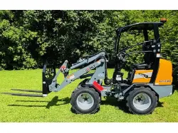 2022 GIANT G1500 HD