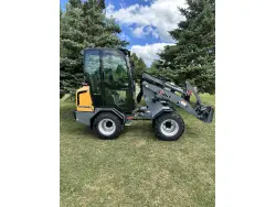 2020 GIANT G2200 HD Plus