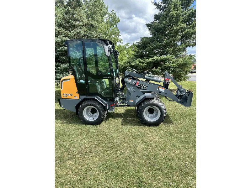 2022 GIANT G2300 HD X-tra