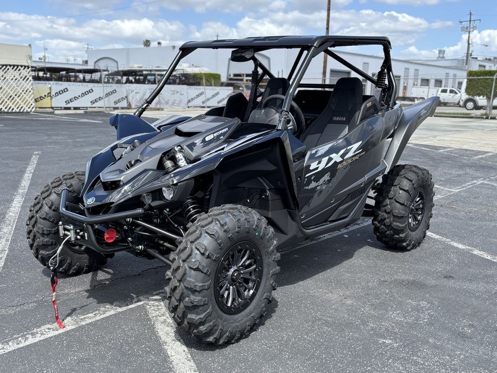 yxz　10box Blue Yamaha Yxz Four Wheelers For Sale Near South Haven, FL
