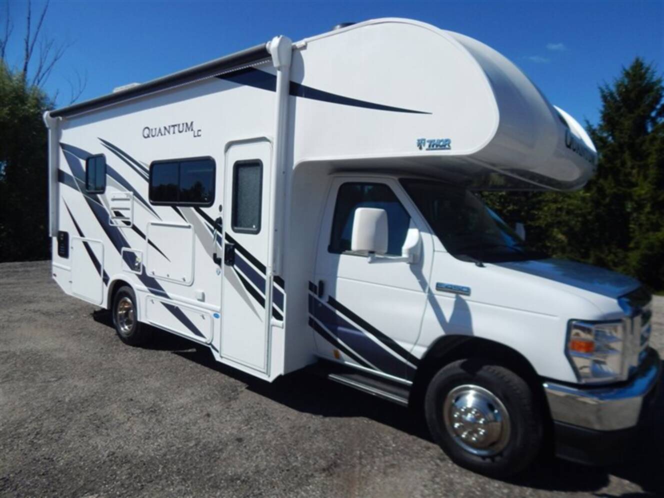 A photo of this 2022 Thor Quantum LC25
