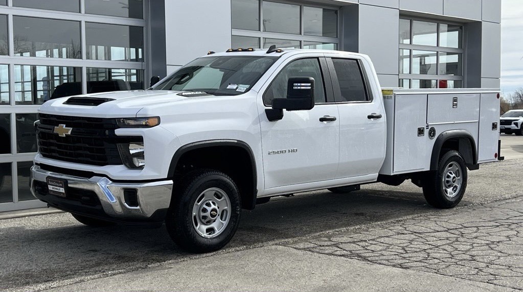 2025 CHEVROLET SILVERADO 2500HD WT in Mount Pleasant, WI