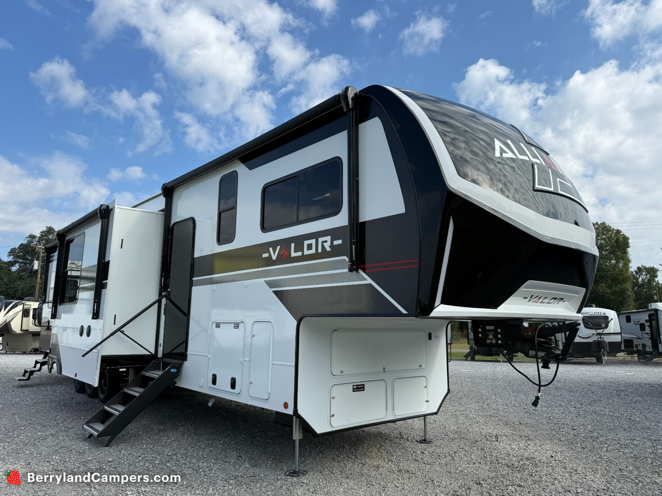 2026 Alliance Rv VALOR 44V14 Fifth Wheel Toy Hauler RV