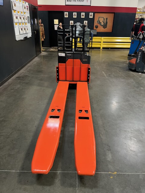 2019 Toyota Material Handling 8HBE30 in Mira Loma, CA