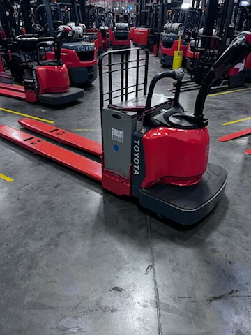 2019 Toyota Material Handling 8HBE30 in Mira Loma, CA