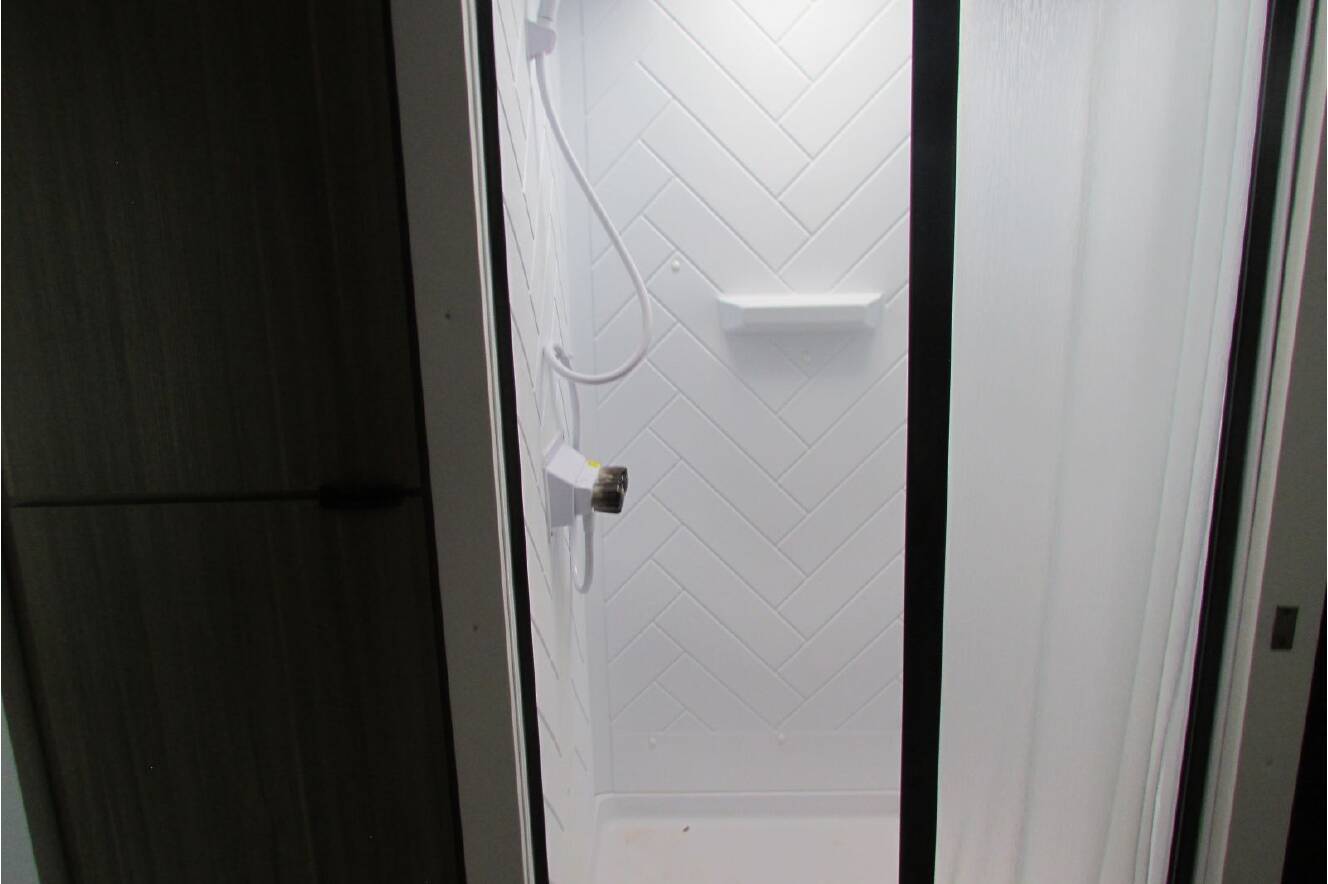 A photo of this 2025 Forest River Salem Cruise Lite 24RLXL