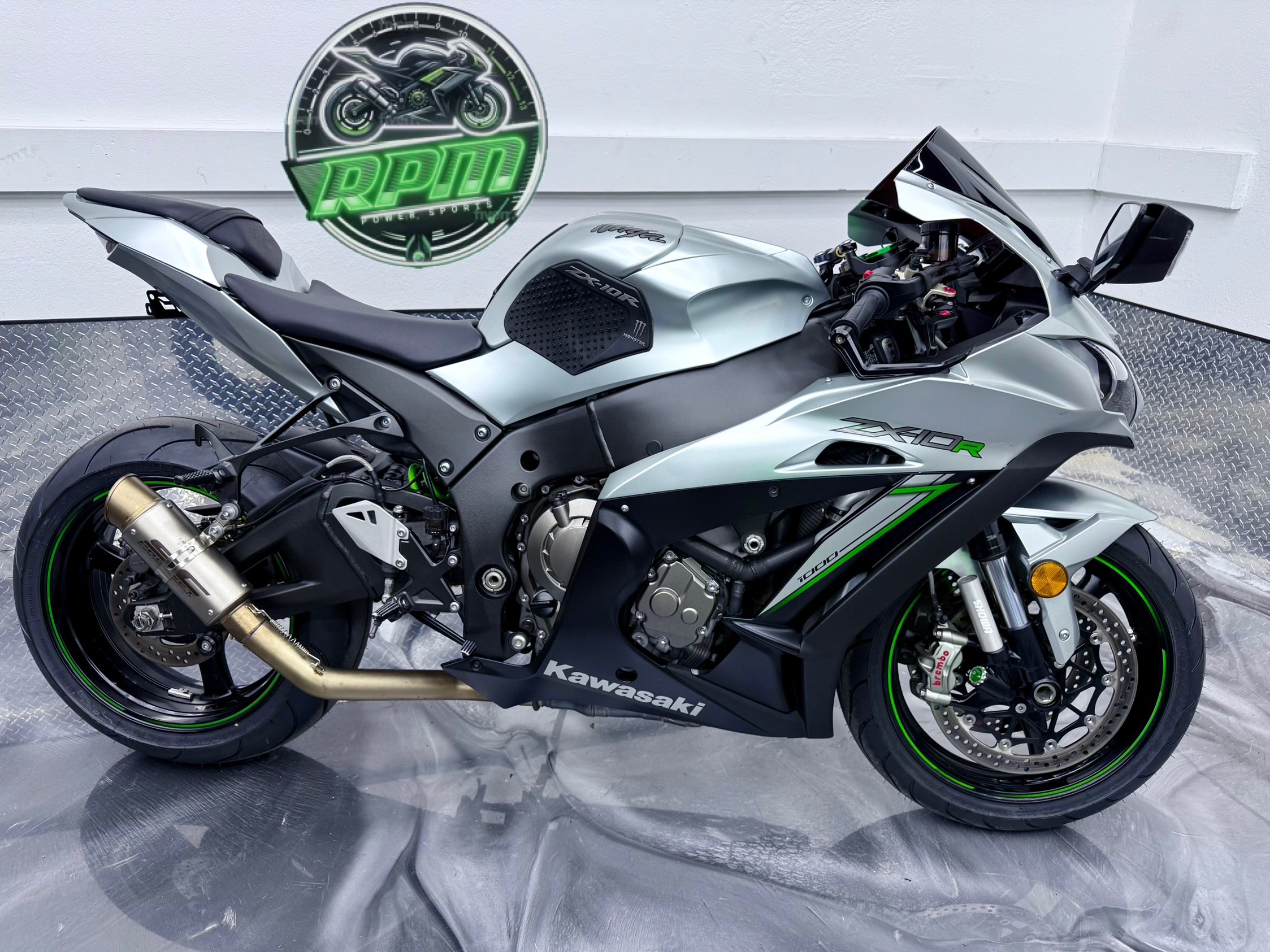 11 Kawasaki Ninja ZX-11/ZZ-R1100 (1991-2001) Maintenance